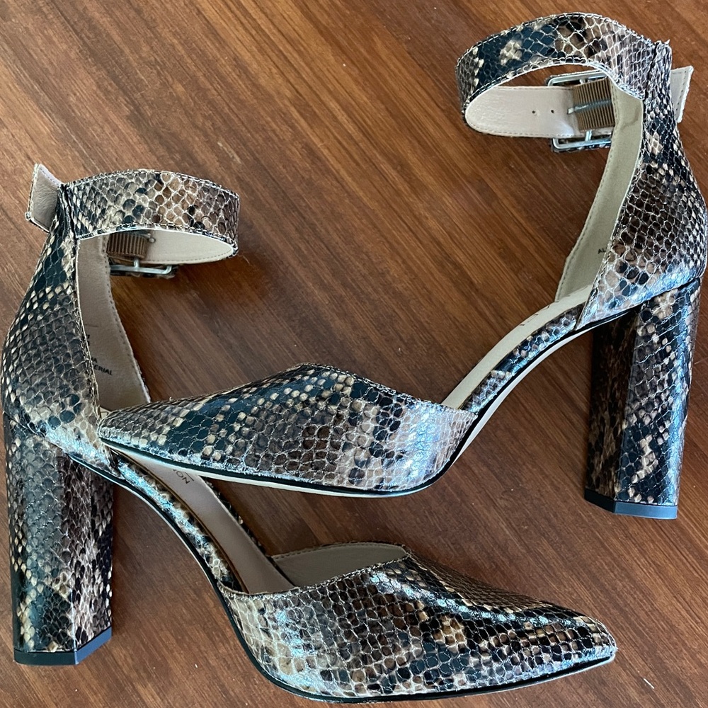 Michael By Michael Shannon Romina Snake Skin Block Heels Ankle Strap Size 8 1/2
